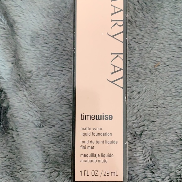 Mary Kay timewise liquid foundation